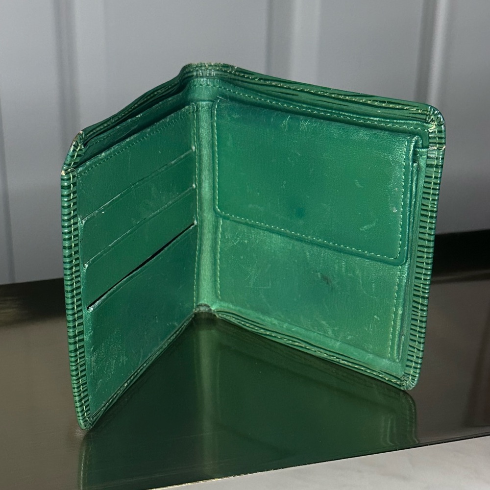 RARE 1992 LOUIS VUITTON Green Epi Leather wallet - MI0942 - Picture 10 of 12